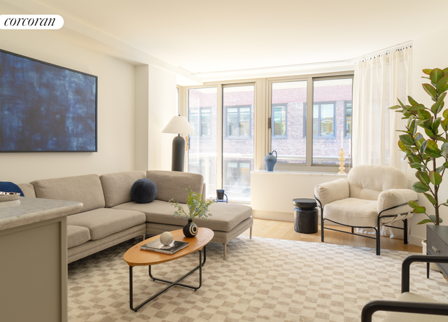 Property at 234 E 46th St #605, New York City, NY 10017, 1 bed, 1 bath