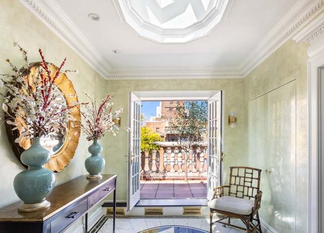 Property at 1035 Park Ave, New York City, NY 10028, 2 beds, 2.5 baths