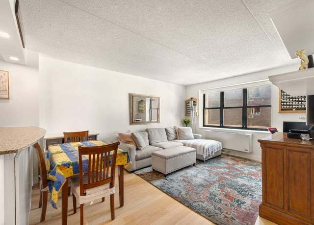 Property at 516 W 47th St Unit S4H, New York City, NY 10036, 2 beds, 2 baths