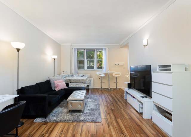 Property at 1530 E 8th St Unit 1H, Brooklyn, NY 11230, 1 bath