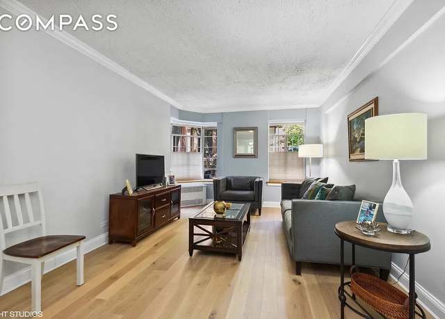 Property at 57 Montague St Unit 1D, Brooklyn, NY 11201, 1 bed, 1 bath