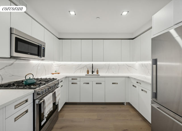 Property at 618 Ave H Unit 5B, Brooklyn, NY 11230, 3 beds, 2 baths