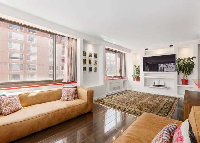 Property at 300 Albany St Unit 7i, New York City, NY 10280, 3 beds, 2 baths