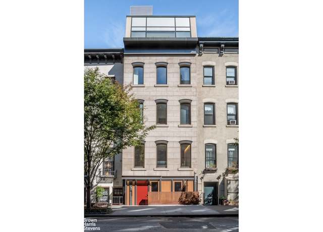 Property at 251 E 61st St, New York City, NY 10065, 5 beds, 6.5 baths
