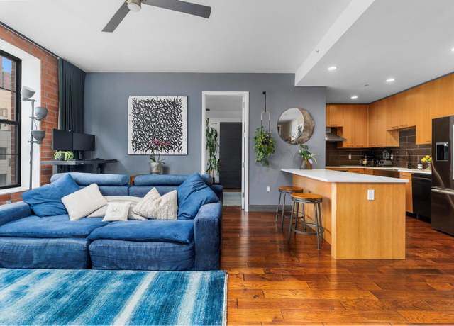 Property at 42-60 Crescent St Unit 7D, New York City, NY 11101, 2 beds, 2 baths