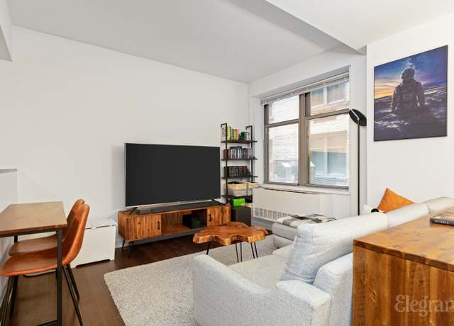 Property at 100 W 58th St Unit 2-A, New York City, NY 10019, 1 bath