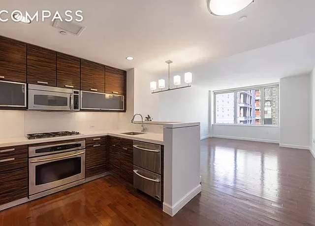 Property at 225 E 34th St Unit 14C, New York City, NY 10016, 2 beds, 2 baths