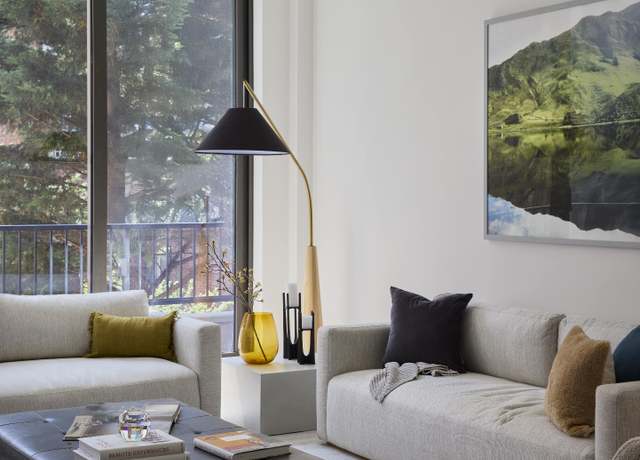 Property at 48 W 85th St, New York City, NY 10024, 6 beds, 7.5 baths