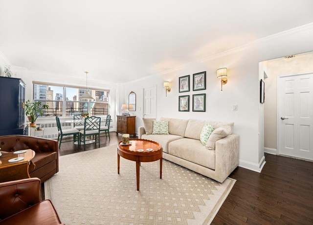 Property at 300 E 71st St Unit 11-N, New York City, NY 10021, 2 beds, 1 bath