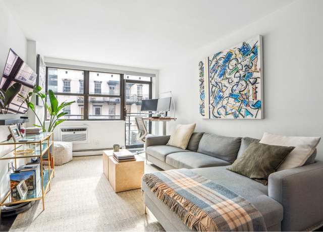 Property at 453 W 19th St Unit 5A, New York City, NY 10011, 1 bed, 1 bath