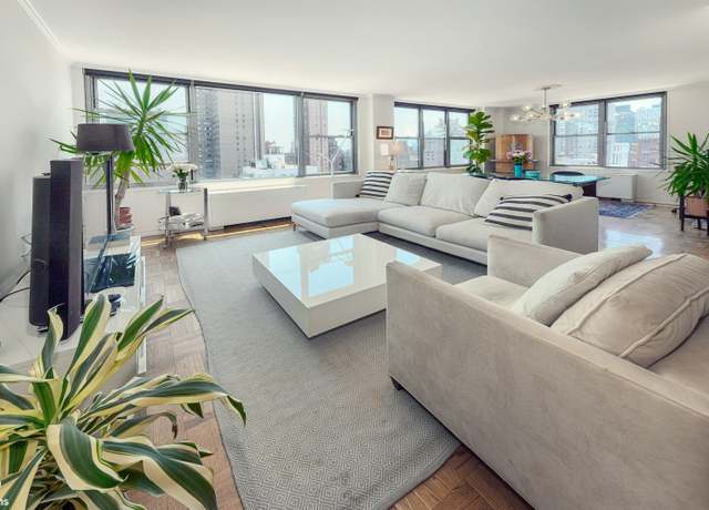 Property at 500 E 83rd St Unit 16M, New York City, NY 10028, 1 bed, 1.5 baths