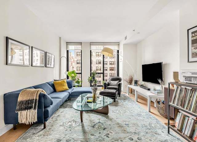 Property at 160 E 22nd St Unit 10D, New York City, NY 10010, 1 bed, 1 bath