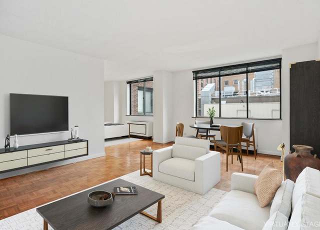 Property at 45 9 W 67th St Unit 9E, New York, NY 10023, 1 bath