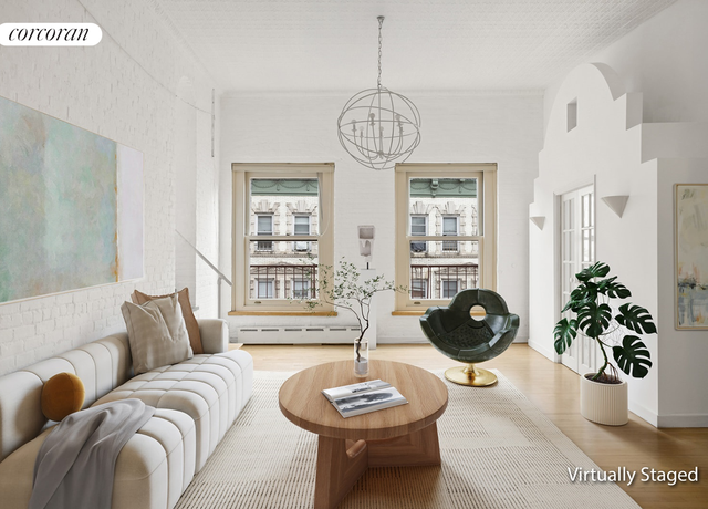 Property at 165 Spring St Unit 5W, New York City, NY 10012, 2 beds, 2 baths