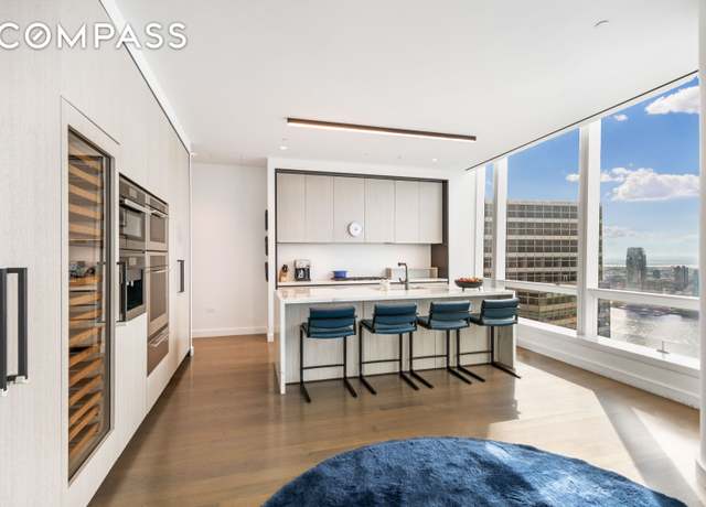 Property at 111 Murray St Unit 61W, New York City, NY 10007, 5 beds, 6.5 baths