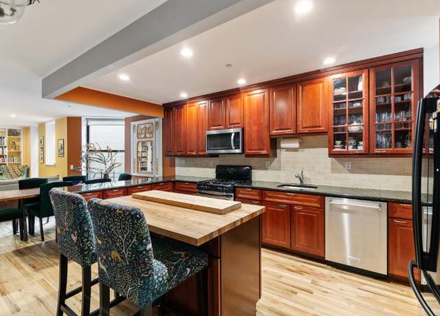 Property at 103 W 118th St Unit 3A, New York City, NY 10026, 3 beds, 2 baths