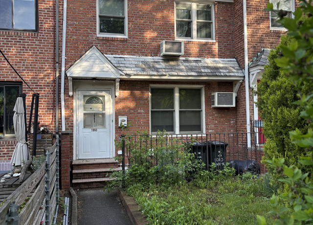 Property at 1063 Hart St, Brooklyn, NY 11237, 3 beds, 1 bath