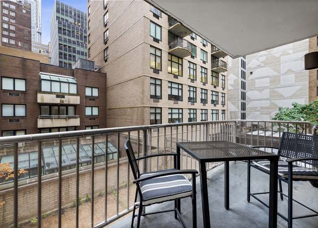 Property at 216 E 47th St Unit 3B, New York City, NY 10017, 1 bed, 1.5 baths