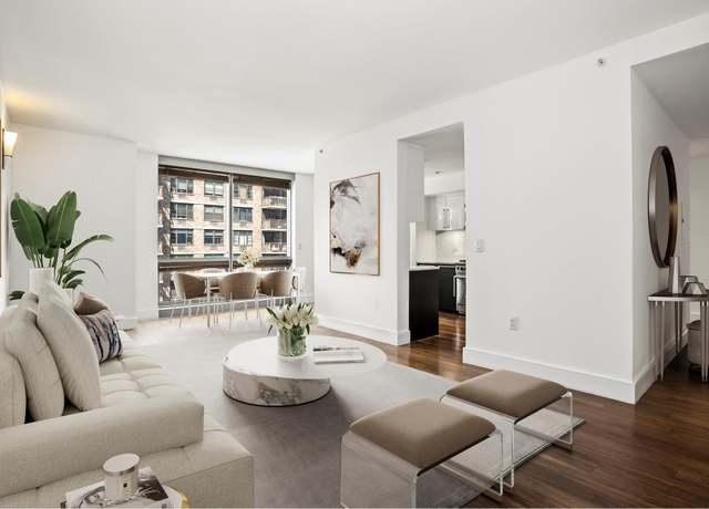 Property at 300 E 79th St Unit 5C, New York City, NY 10075, 2 beds, 2 baths