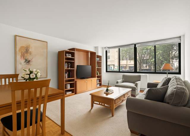 Property at 510 E 80th St Unit 2E, New York City, NY 10075, 1 bed, 1 bath