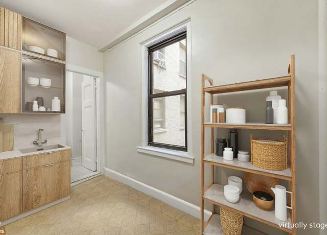 Property at 345 W 88th St Unit 5H, New York City, NY 10024, 1 bath