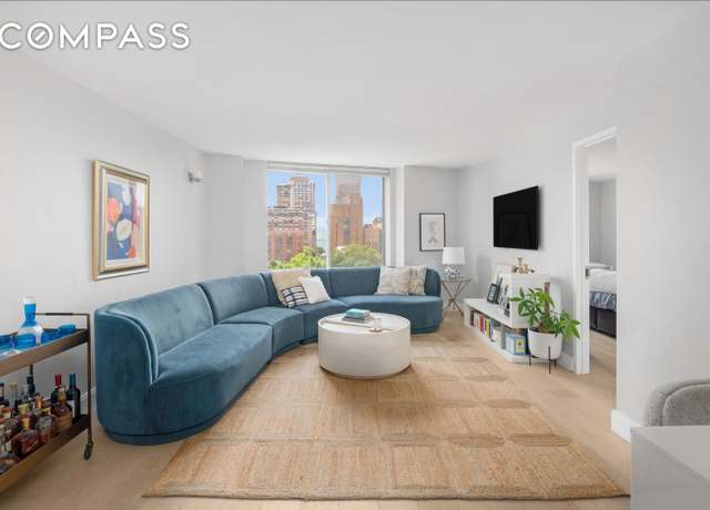 Property at 303 Greenwich St Unit 8AB, New York City, NY 10013, 3 beds, 2 baths