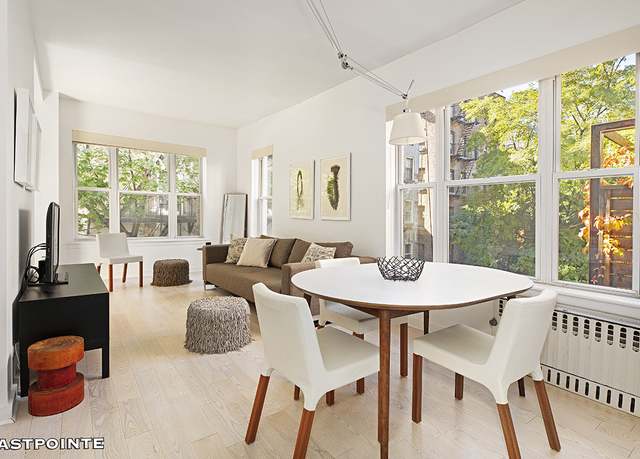 Property at 334 W 22nd St #12, New York City, NY 10011, 1 bed, 1 bath