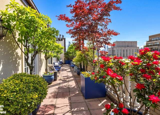 Property at 1035 Park Ave, New York City, NY 10028, 2 beds, 2.5 baths