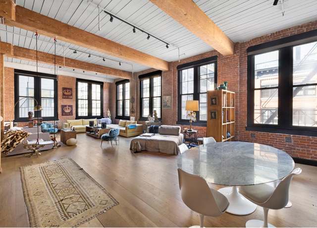 Property at 31 Washington St #11, Brooklyn, NY 11201, 3 beds, 2.5 baths