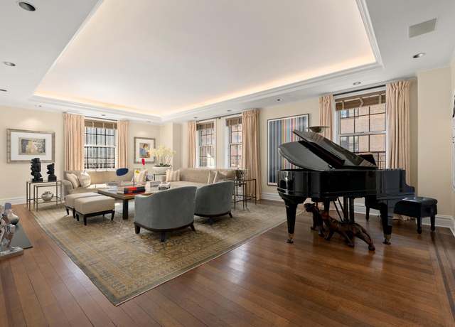 Property at 860 Park Ave #6, New York City, NY 10075, 5 beds, 5.5 baths