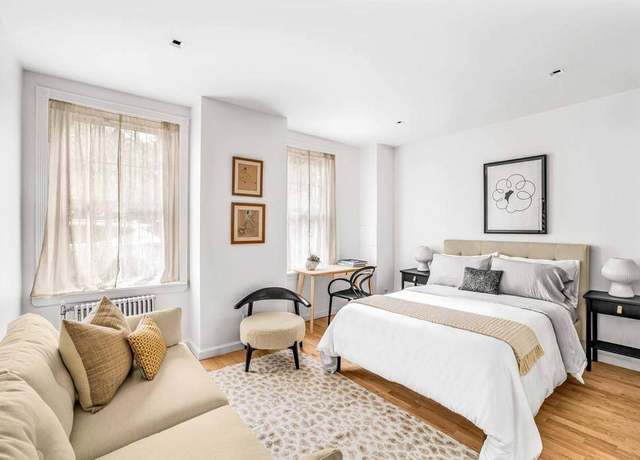Property at 299 W 12th St Unit 1A, New York City, NY 10014, 1 bath