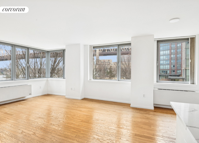 Property at 425 Main St Unit 3P, New York, NY 10044, 2 beds, 2 baths