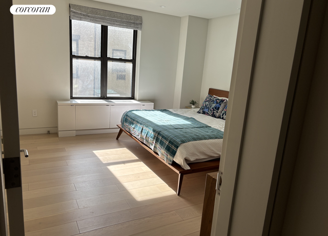 Property at 12 W 72nd St Unit 3KL, New York City, NY 10023, 2 beds, 2 baths