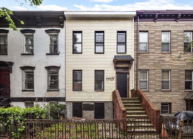 Property at 738 Lafayette Ave, Brooklyn, NY 11221, 4 beds, 2.5 baths