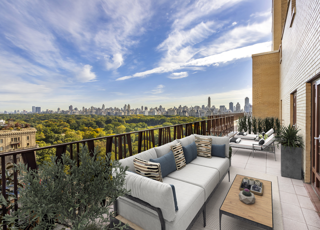 Property at 25 Central Park W Unit 20R, New York City, NY 10023, 1 bed, 1 bath