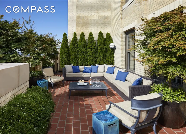 Property at 1 Hanson Pl Unit 15M, Brooklyn, NY 11243, 2 beds, 2 baths