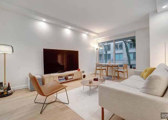 Property at 200 E 69th St Unit 2U, New York City, NY 10021, 1 bed, 1 bath