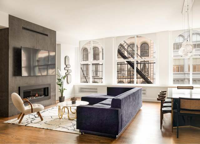 Property at 391 Broadway Unit LOFTC, New York City, NY 10013, 2 beds, 2.5 baths