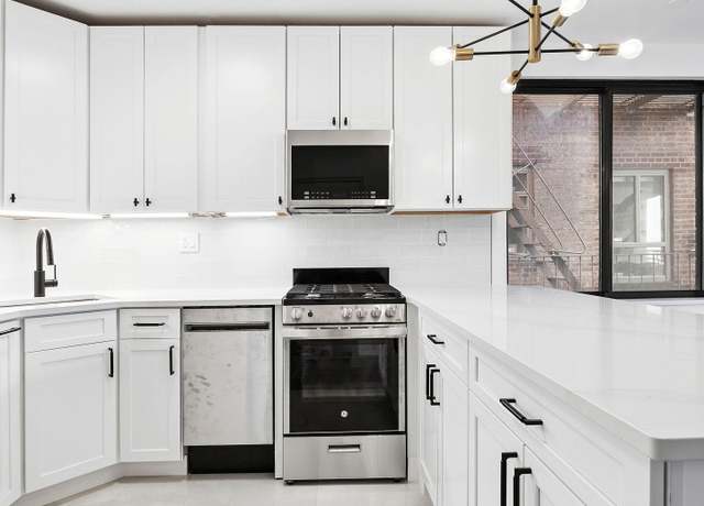 Property at 181 7th Ave Unit 5A, New York City, NY 10011, 1 bath