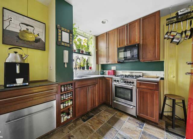Property at 155 E 91st St Unit 5C, New York City, NY 10128, 1 bed, 1 bath
