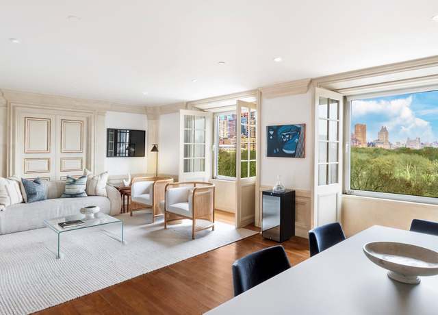 Property at 160 Central Park S #915, New York City, NY 10019, 3 beds, 2.5 baths