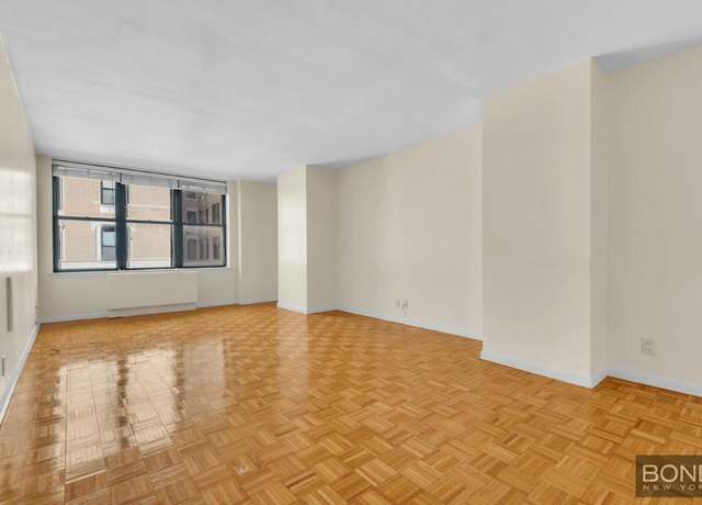 Property at 2250 Broadway Unit 5D, New York City, NY 10024, 1 bed, 1 bath