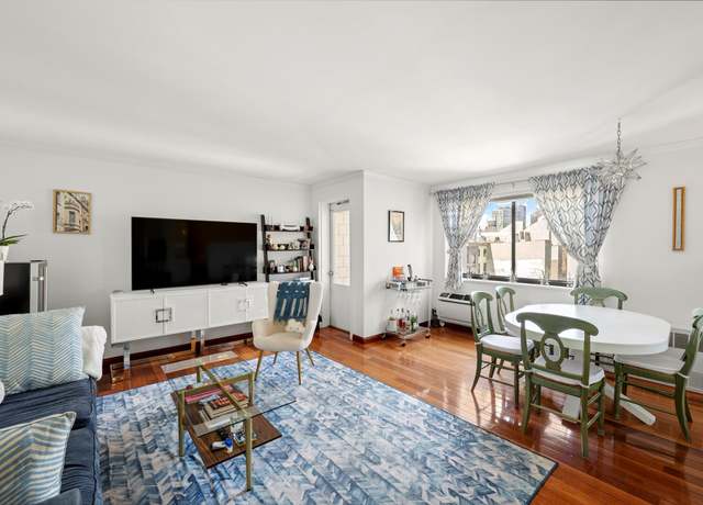 Property at 85 8th Ave Unit PHW, New York City, NY 10011, 1 bath