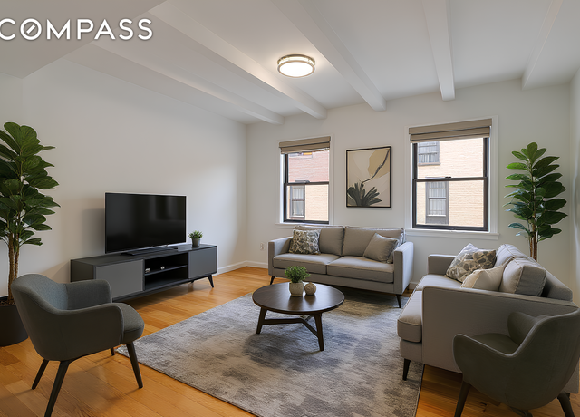 Property at 307 W 20th St Unit 4R, New York City, NY 10011, 1 bed, 1 bath