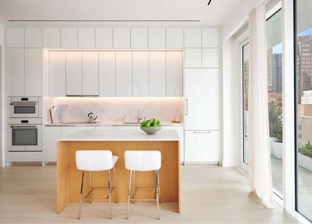 Property at 200 E 59th St Unit 6A, New York City, NY 10022, 2 beds, 2.5 baths
