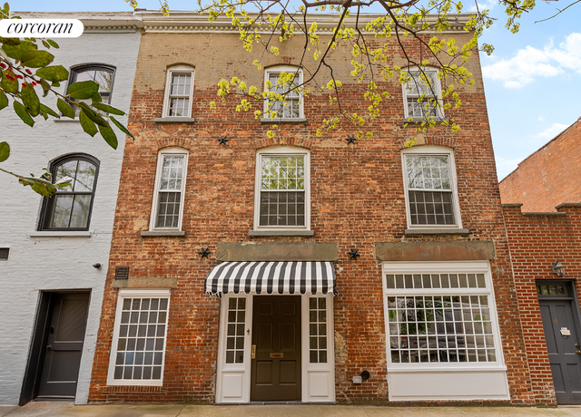 Property at 16 Verandah Pl, Brooklyn, NY 11201, 4 beds, 2.5 baths