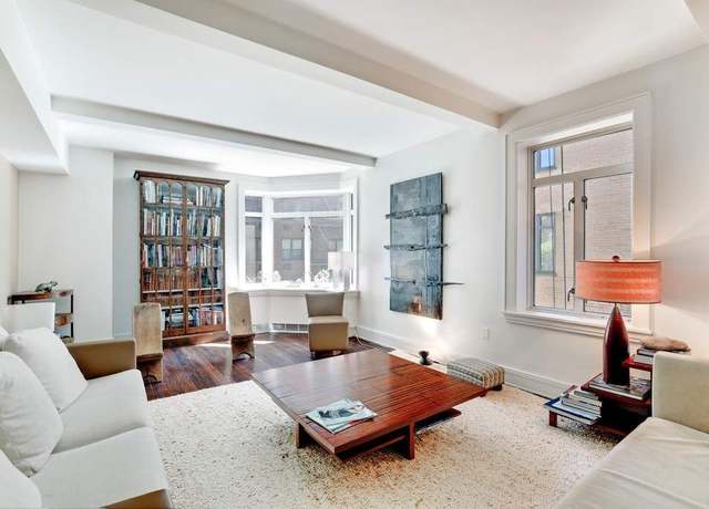 Property at 170 E 77th St Unit 4B, New York City, NY 10075, 3 beds, 3.5 baths