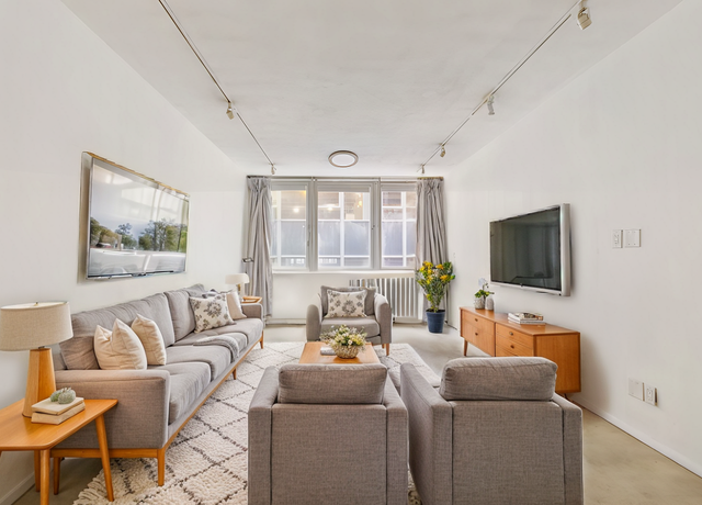 Property at 130 Water St Unit 3C, New York City, NY 10005, 1 bed, 1 bath