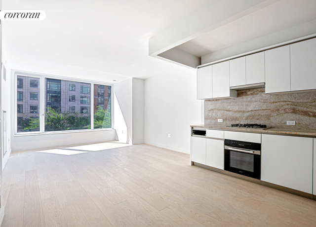 Property at 450 Washington St #202, New York City, NY 10013, 1 bath