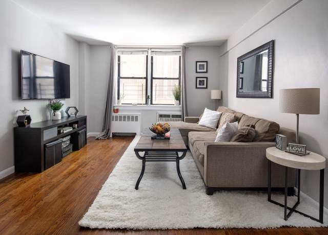 Property at 439 E 88th St Unit 1E, New York City, NY 10128, 1 bed, 1 bath